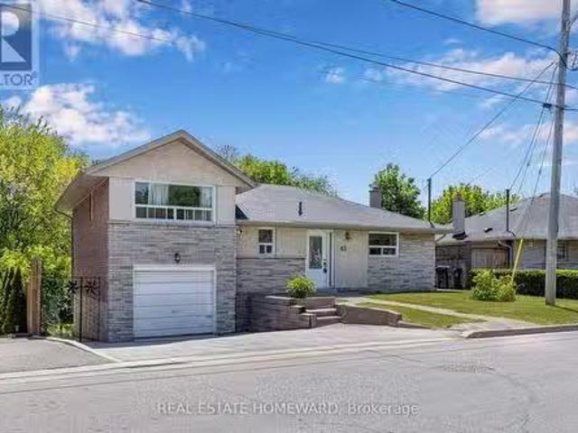 85 Letchworth Crescent, Toronto, ON, M3M 1Z1 house for sale.