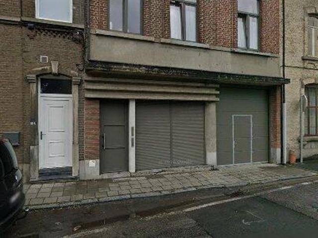 85 m2 apartment for rent in Charleroi