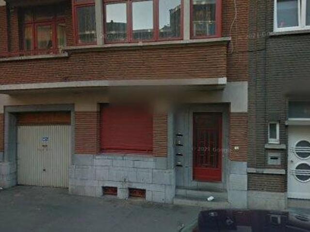 85 m2 apartment for rent in Charleroi