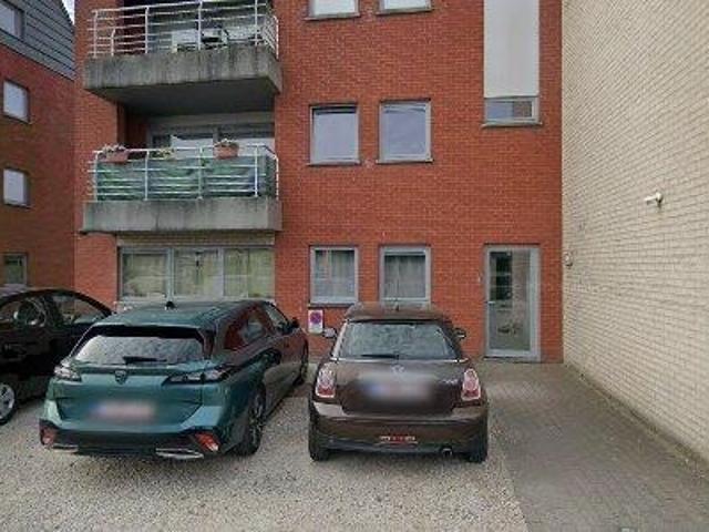85 m2 apartment for rent in Waregem