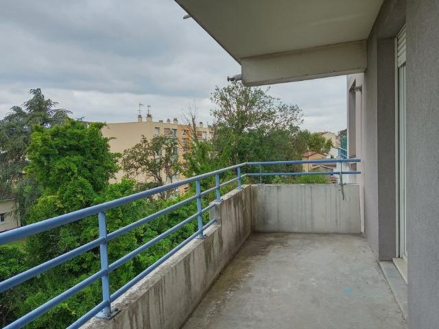 85 m² t4 duplex 3 chambres balcon ascenseur Nos biens à la location