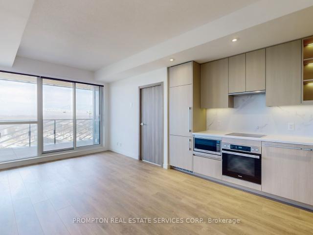 85 MCMAHON DR – SUITE 1711, Toronto