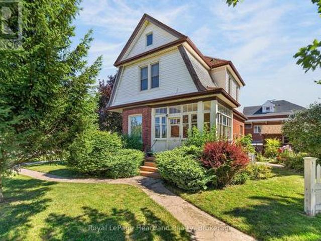 85 Montreal Street, Goderich. Town, ON, N7A 2G5 house for sale | Listing ID X13625 | Royal LePage