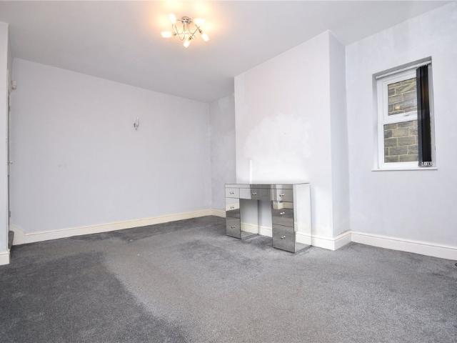 85, New Bank Street, Morley, Leeds, West Yorkshire, LS27 8NT