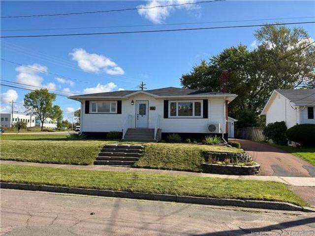 85 Ninth St, Moncton, NB, E1E 3E5 house for sale | Listing ID NB148299 | Royal LePage