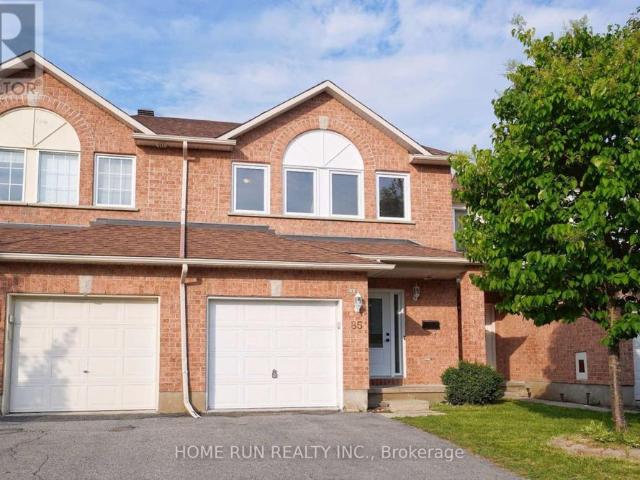 85 Palmadeo Drive Ottawa, ON K2J4Z4