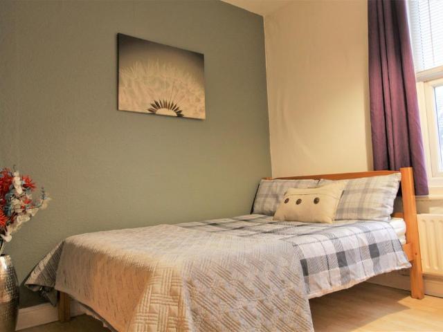 85 Ripon Street, Lincoln. 1 bed in a house share to rent £428 pcm £99 pw