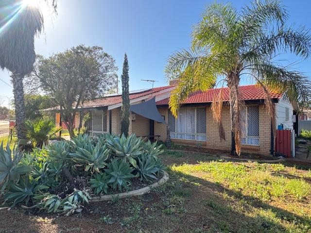 85 Roberts Street, KALGOORLIE WA 6430 Kalgoorlie Metro Property Group