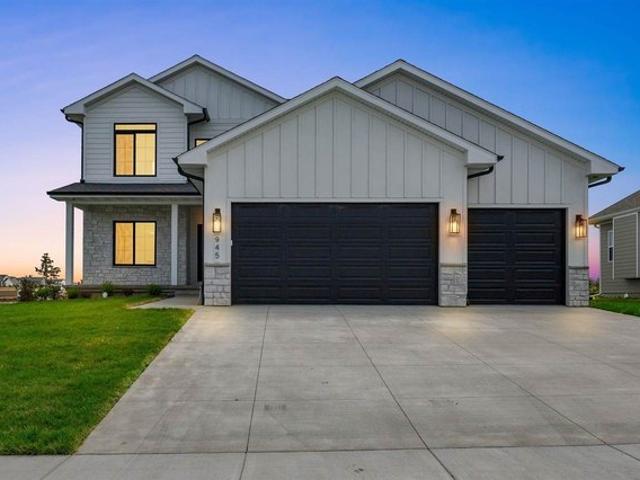 85 S Strub St, North Liberty, IA 52317