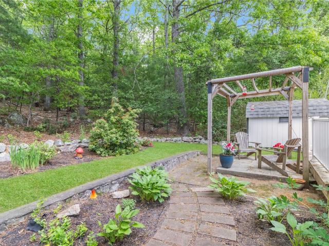 85 Sherwood Valley Lane