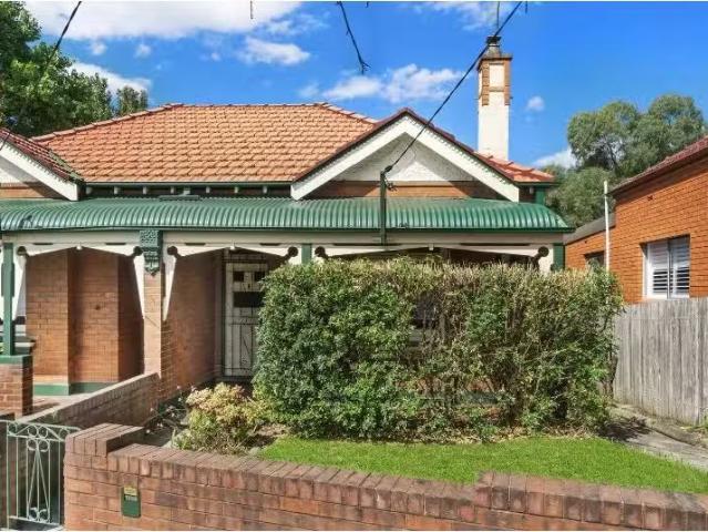 85 Sloane Street, HABERFIELD House for rent Listed by Beryl Y.