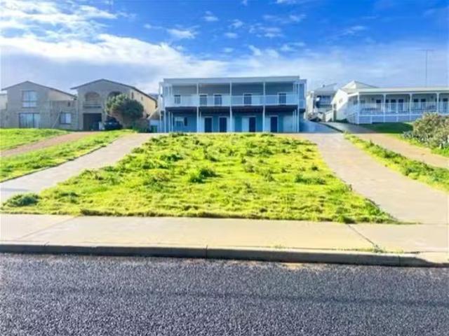 85 Spinaway Parade, Falcon, WA 6210