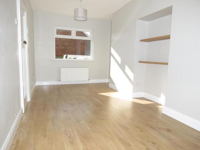 85 Strandburn Drive, Belfast, BT4 1NB
