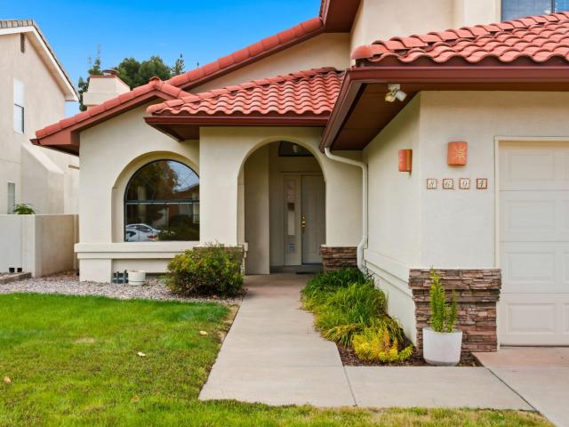 8604 Vineyard Ridge Road NE