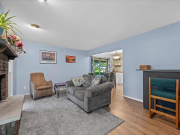 8606 N Servite Dr