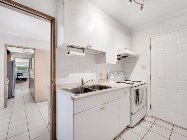 8607 Selkirk Street #Back unit, Vancouver, BC V6P4J2