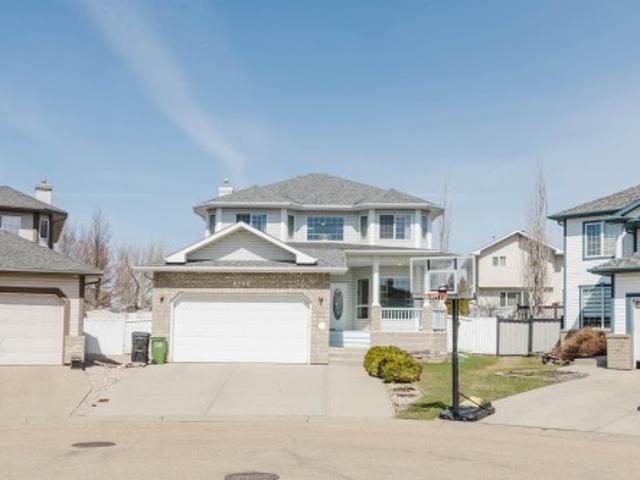 8608 A Avenue, Edmonton, AB, T5Z 3K2 house for sale | Listing ID E4485 | Royal LePage