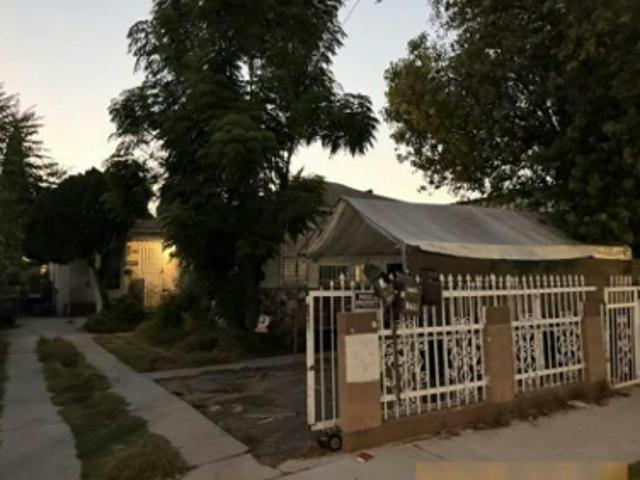 8609 And 8611 Elm St