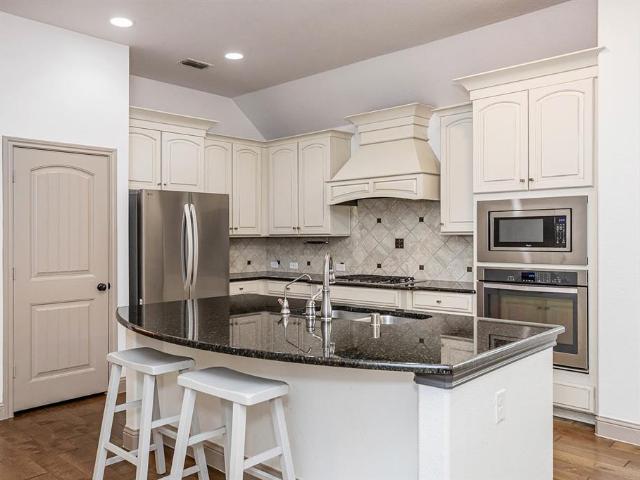 8609 Grassland Drive