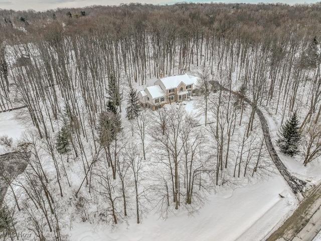 8600 Tamarack Trail, Chagrin Falls, US, OH