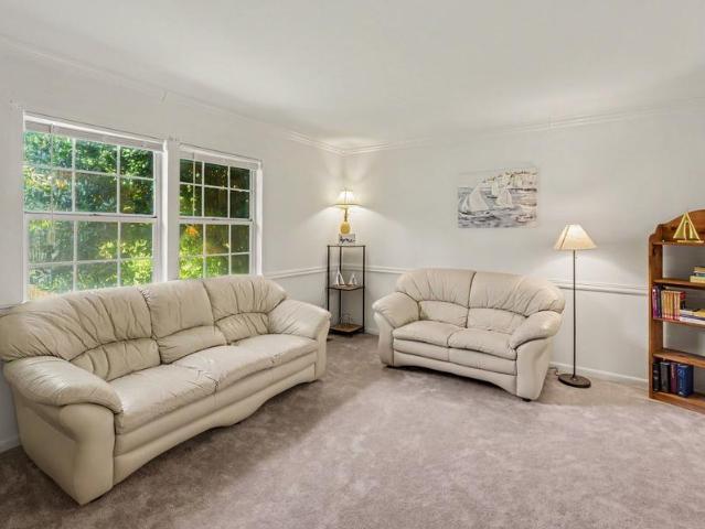 8601 Weems Road