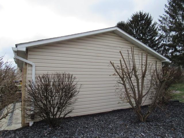 860 Lansberry Court
