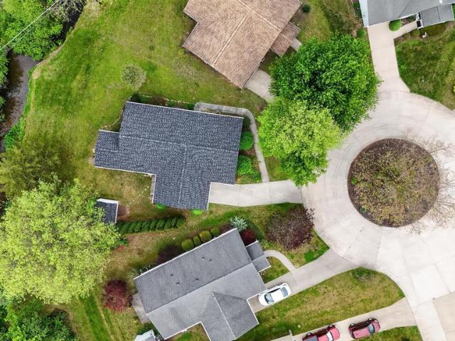 860 Trestle Court
