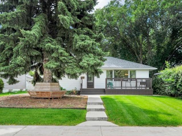 8615 66 Avenue Nw, Edmonton, AB, T6E 0L2 house for sale | Listing ID E4504 | Royal LePage