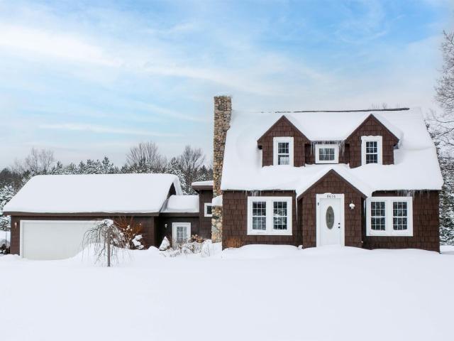 8616 Cedar Run Road, Traverse City, US, MI