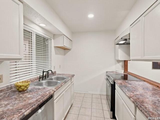 8611 Datapoint, Unit 21