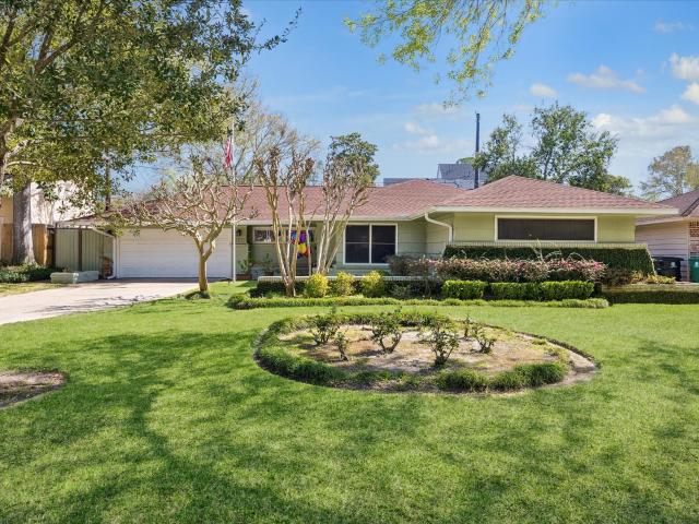 8611 Ferris Drive