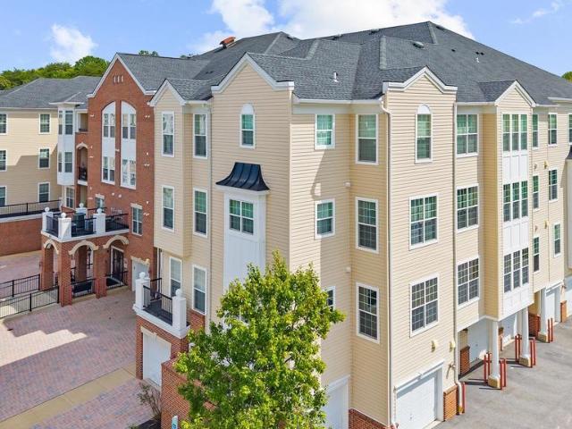8611 Wintergreen Court # 303