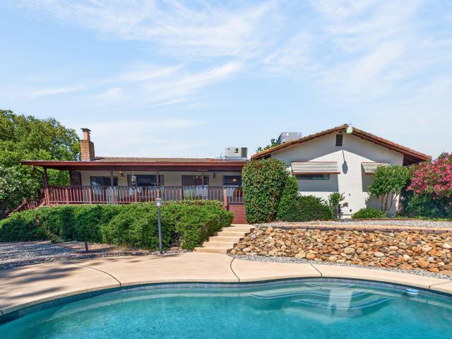 861 Dawson Court