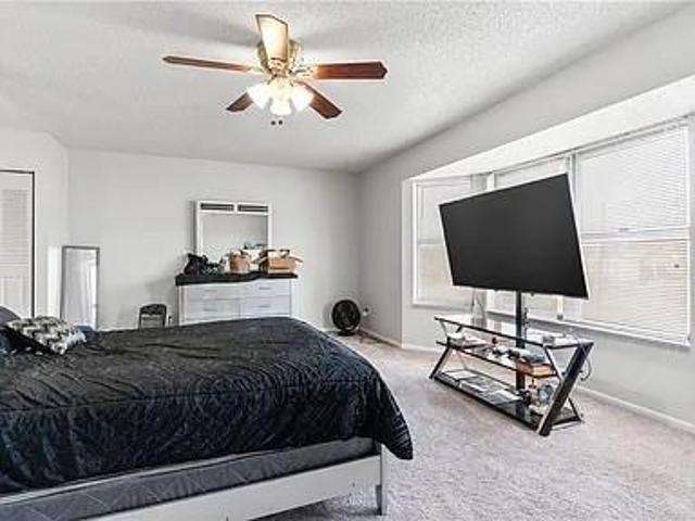 8627 Countryshire Lane