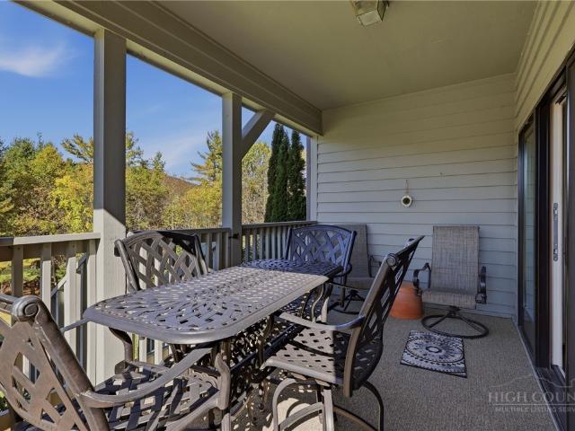 862 Chetola Lake Drive Finch #1