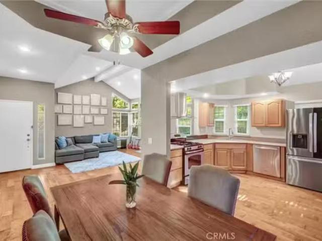 862 S SAPPHIRE LN, ANAHEIM, CA 92807