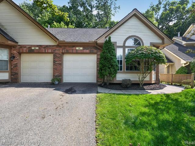 862 Whisperwood Trail