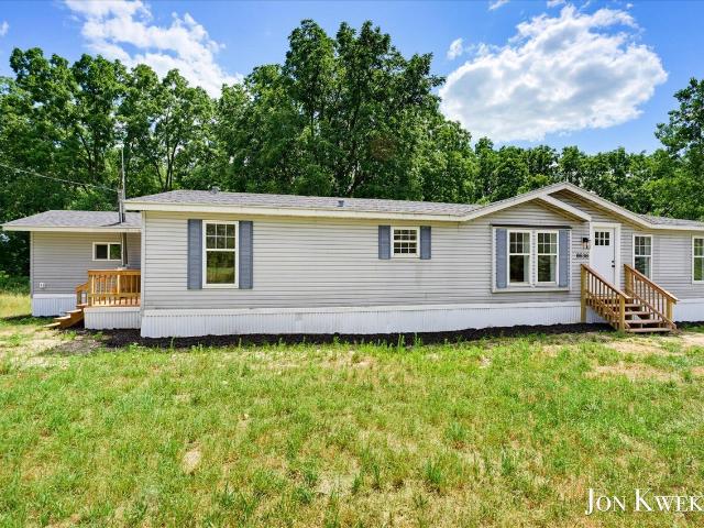 8636 Maple Road