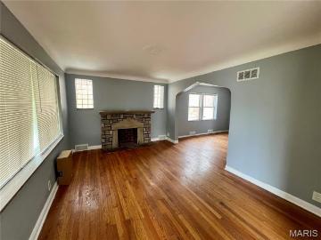 8636 Riverview Blvd, St. Louis, MO 63147 | MLS #26036