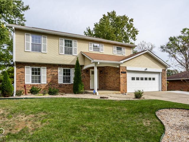 8633 Fox Ridge Lane