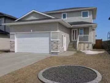8633 102 Avenue, Grande Prairie, AB, T8X 0B5 house for sale.