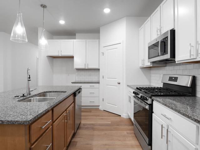 863 S Orchard Way