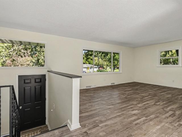 864 Ansley Drive