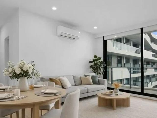 864 Blackburn Road, Melbourne