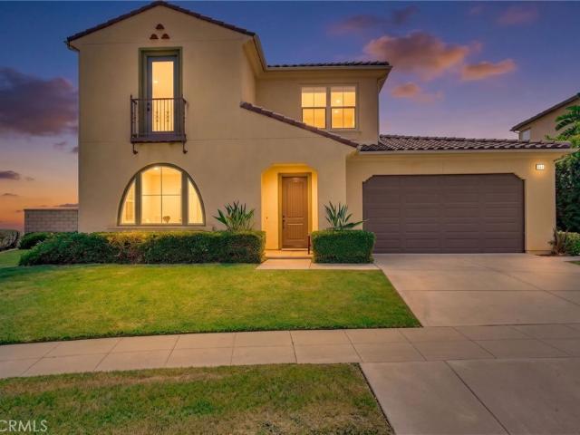 864 E Manresa Drive