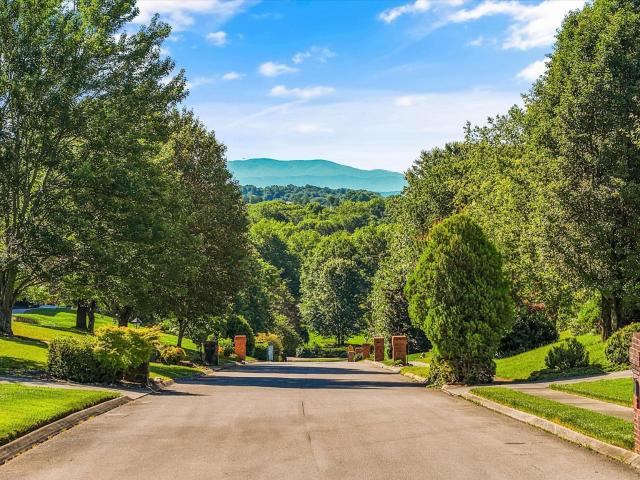 864 Oconnell Drive
