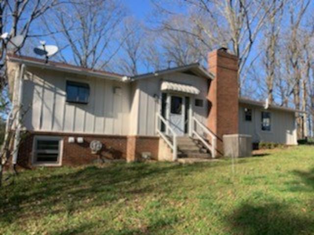 864 Tom Osborne Rd