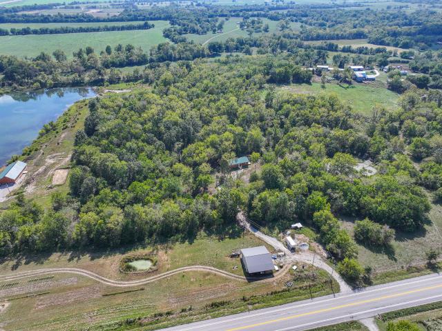 8540 SE Hwy 54