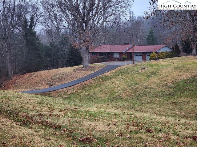865 Armory Rd, North Wilkesboro, NC 28659 | MLS #259679