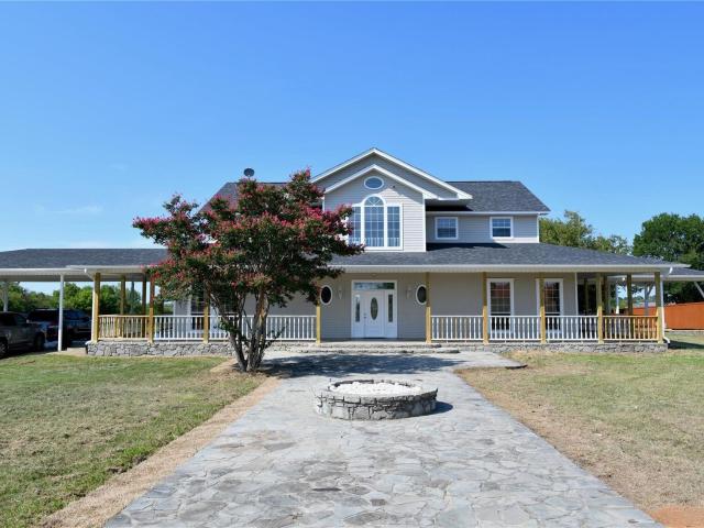 865 Higgins Rd, Sherman, TX